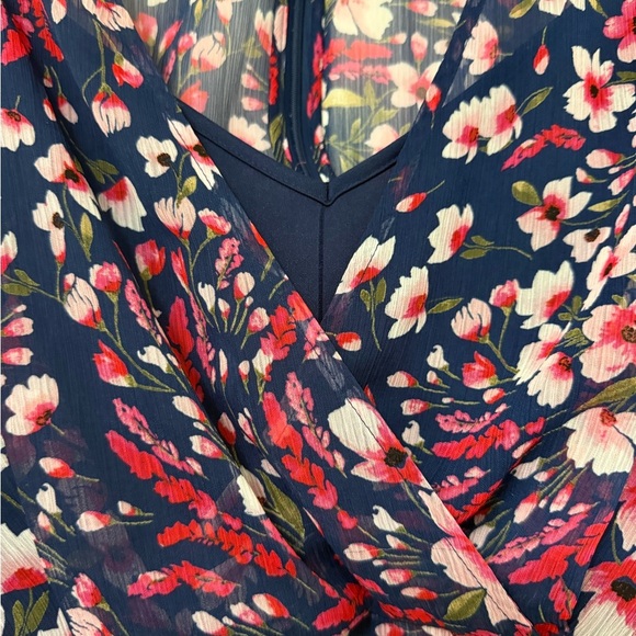 Calvin Klein Flutter Sleeve Floral Print Asymmetrical Hem MIDI Dress 4 Fairycore - Picture 4 of 15